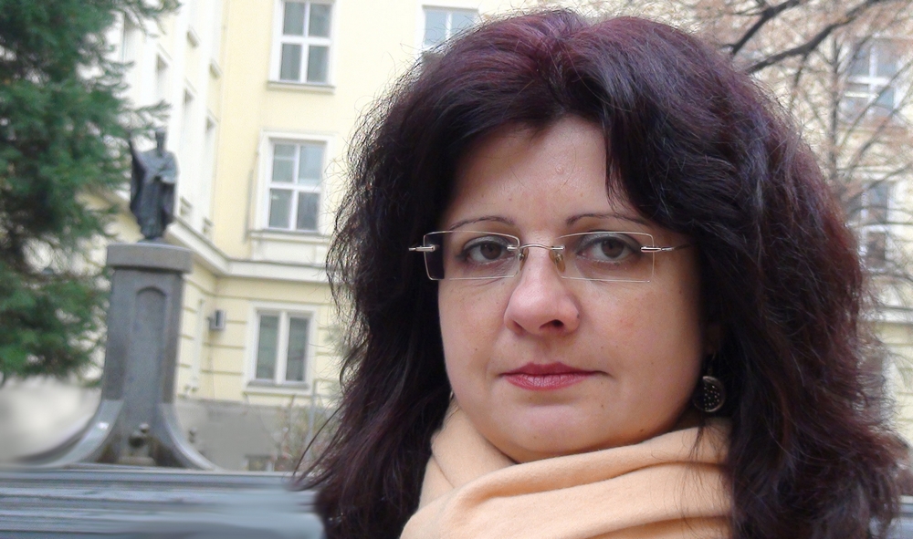 Rennie Yotova, le 23 novembre 2011, dans la cour de l’Université St-Clément d’Ohrid, à Sofia.